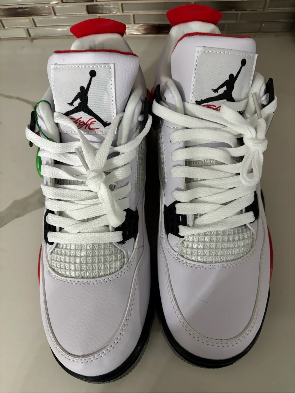 Jordan 4